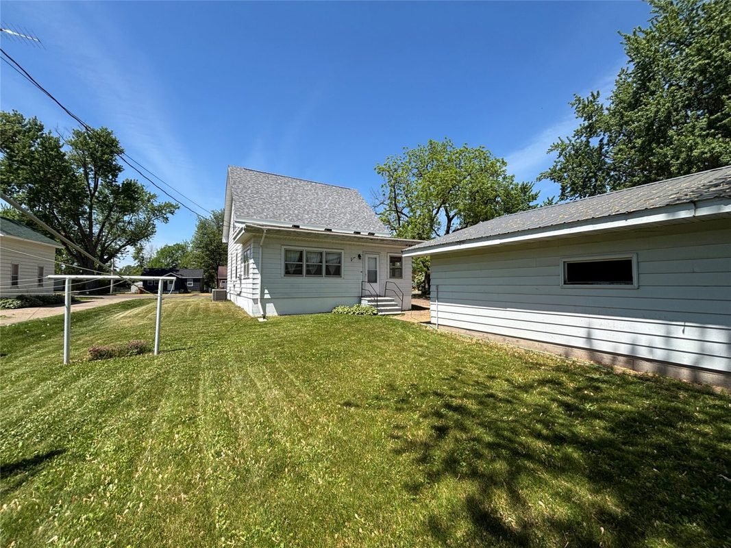 1820 Main Street, Bloomer WI 54724 - Residential house for sale - MLS #1598885 - image4
