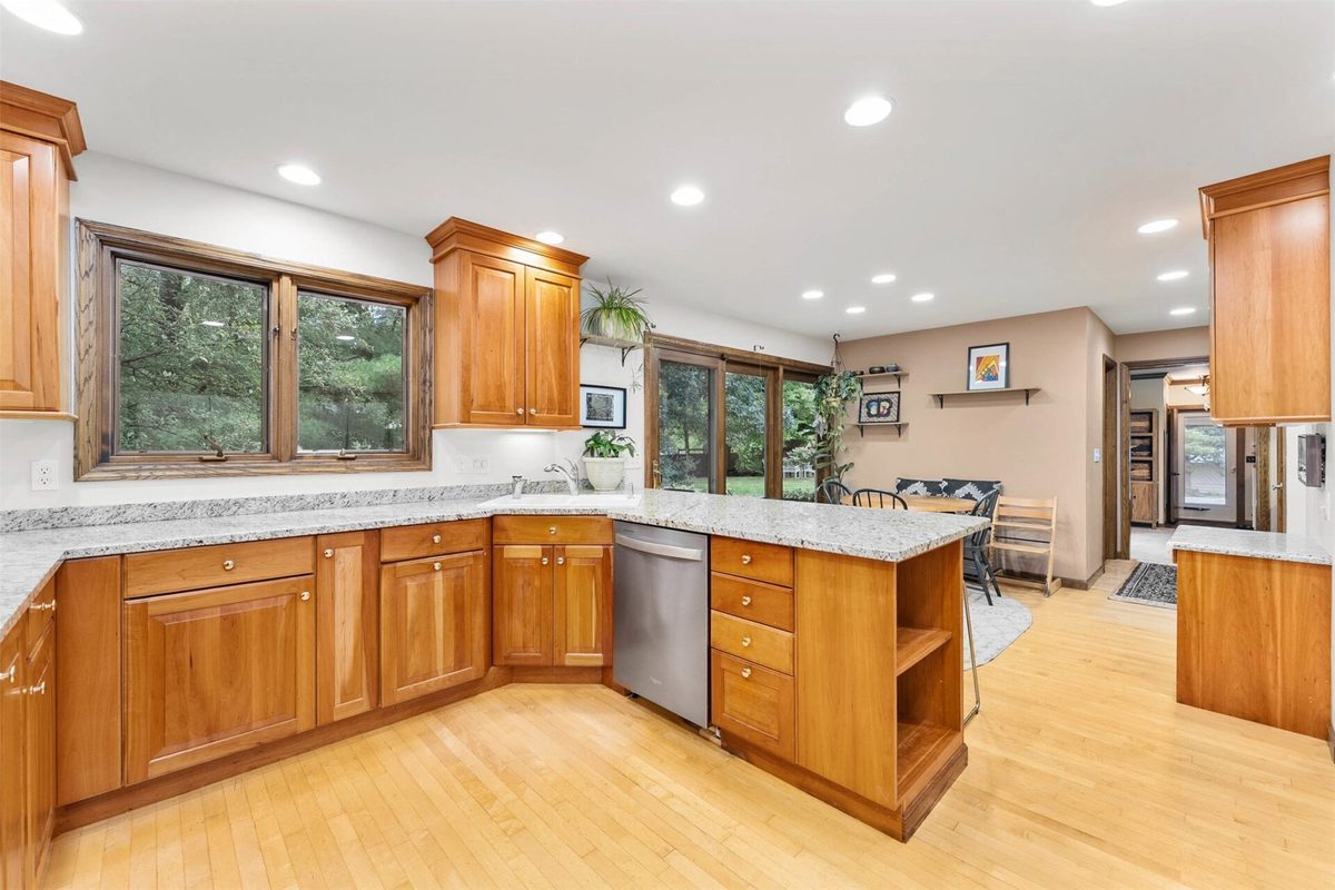 3602 Timber Trails Court, Eau Claire WI 54701 - Residential house for sale - MLS #1605277 - image9
