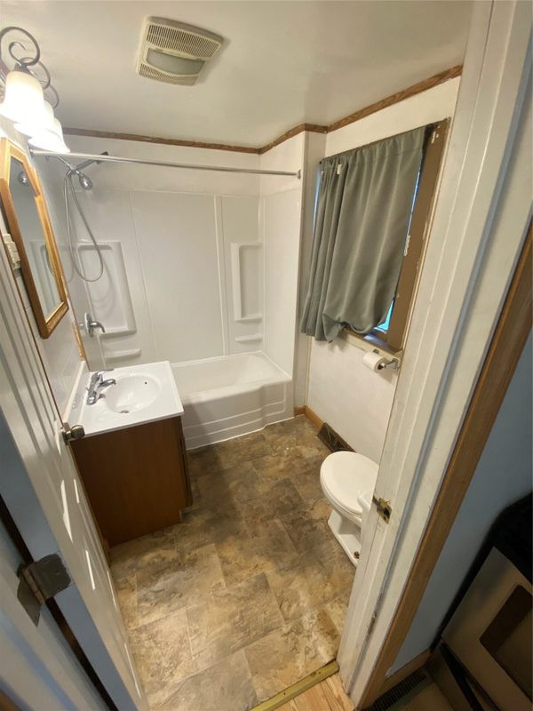 1223 Barron Street, Eau Claire WI 54703 - Residential house for sale - MLS #1604976 - image12