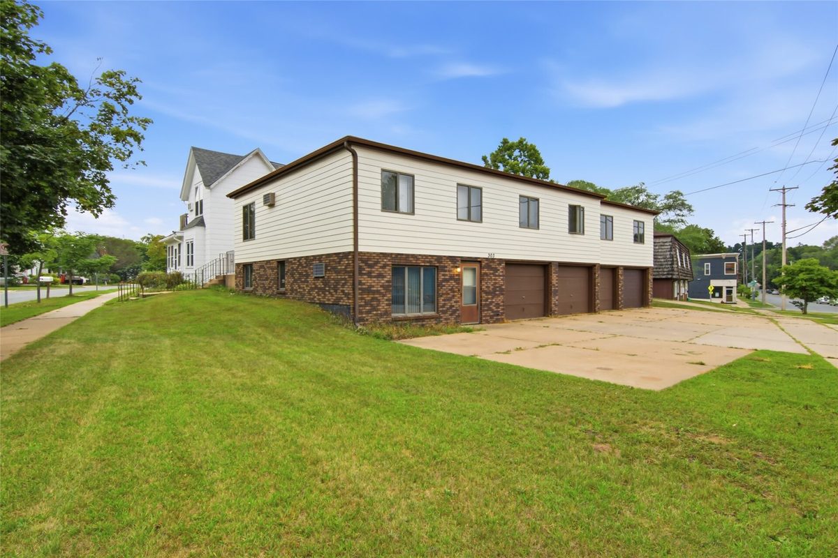 303 Talmadge Street, Eau Claire WI 54701 - ResidentialIncome house for sale - MLS #1604244 - image31