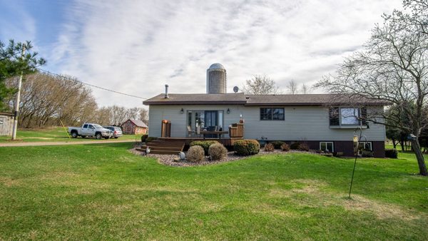 23 17 3/4 18th Street, New Auburn, WI