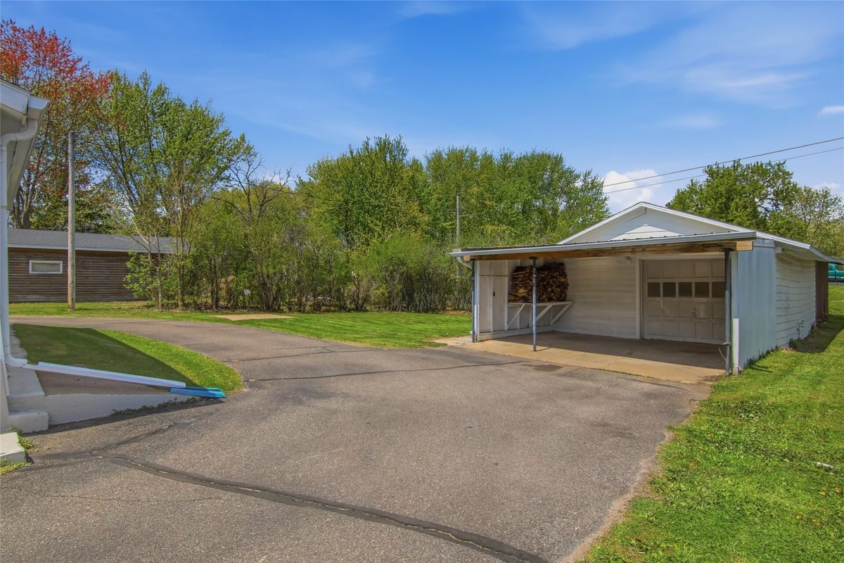 2210 Vine Street, Eau Claire WI 54703 - Residential house for sale - MLS #1600958 - image26