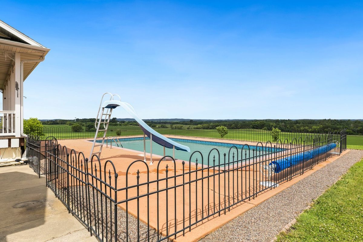 W11480 Avon Road, Alma Center WI 54611 - Residential house for sale - MLS #1601787 - image44
