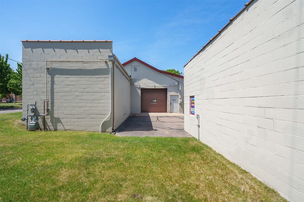 33 Willow Street, Chippewa Falls WI 54729 - CommercialSale house for sale - MLS #1601821 - image5