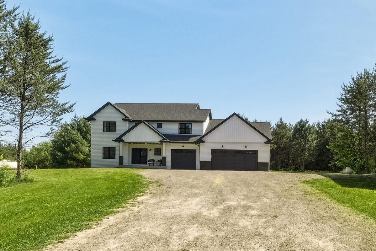 10081 9 Mile Creek Road, Fall Creek WI 54742 - Residential house for sale - MLS #1601601 - image48