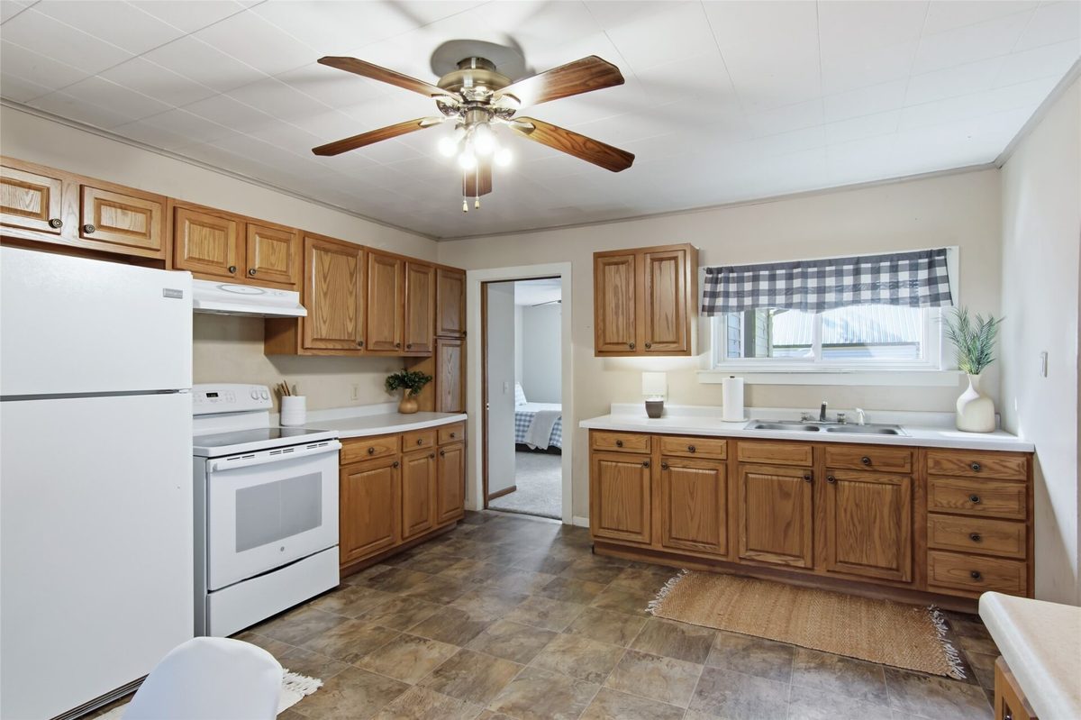 125 Mills Street, Cadott WI 54727 - Residential house for sale - MLS #1603688 - image4
