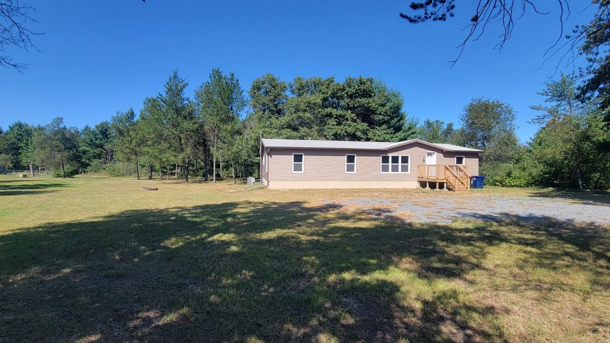 W10228 Vaudreuil Road, Black River Falls WI 54615 - Residential house for sale - MLS #1605097 - image3
