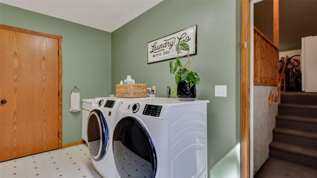 3309 Pointe Court, Eau Claire WI 54701 - Residential house for sale - MLS #1605029 - image23