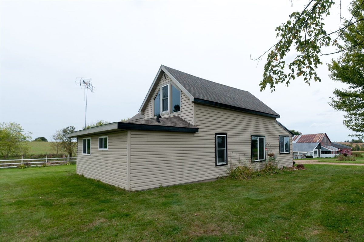 986 9th Street, Barron WI 54812 - Farm house for sale - MLS #1605580 - image9