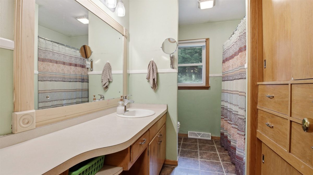 2322 16th Street, Eau Claire WI 54703 - Residential house for sale - MLS #1603787 - image23