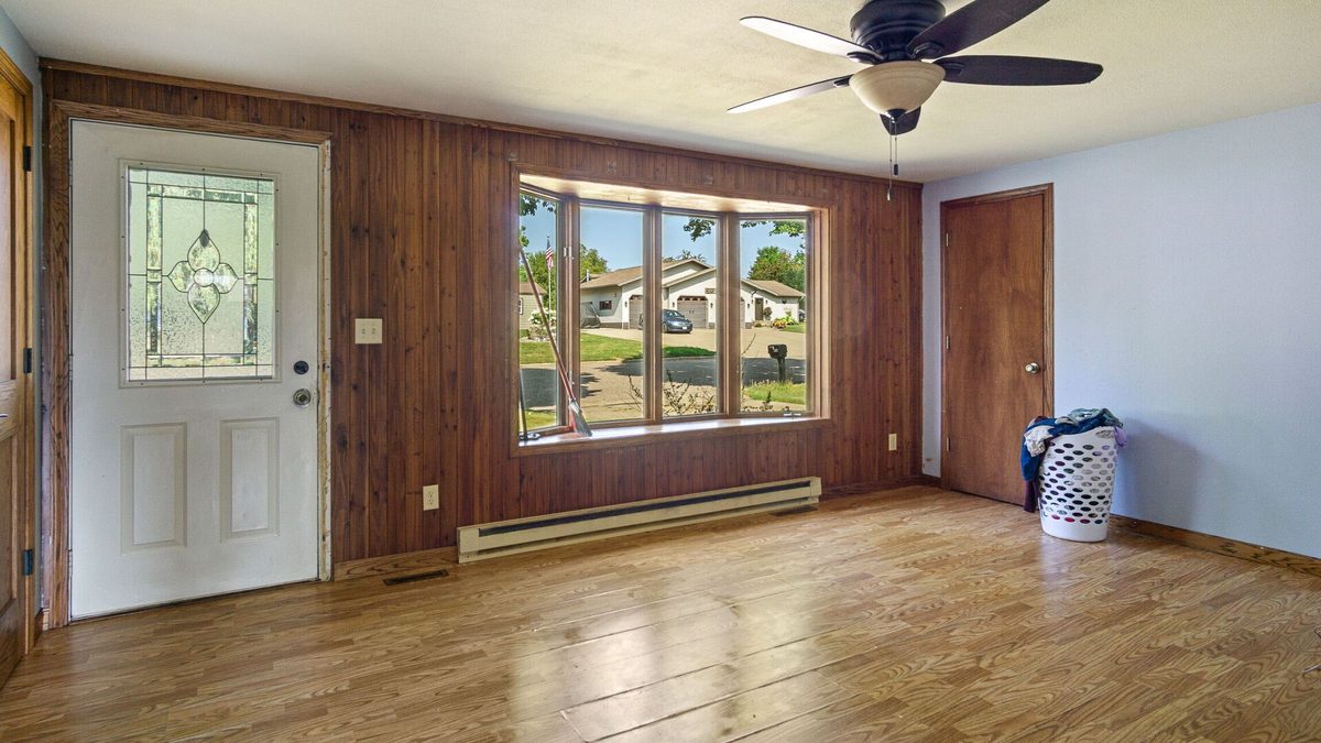 804 Thompson Street, Bloomer WI 54724 - Residential house for sale - MLS #1603700 - image3