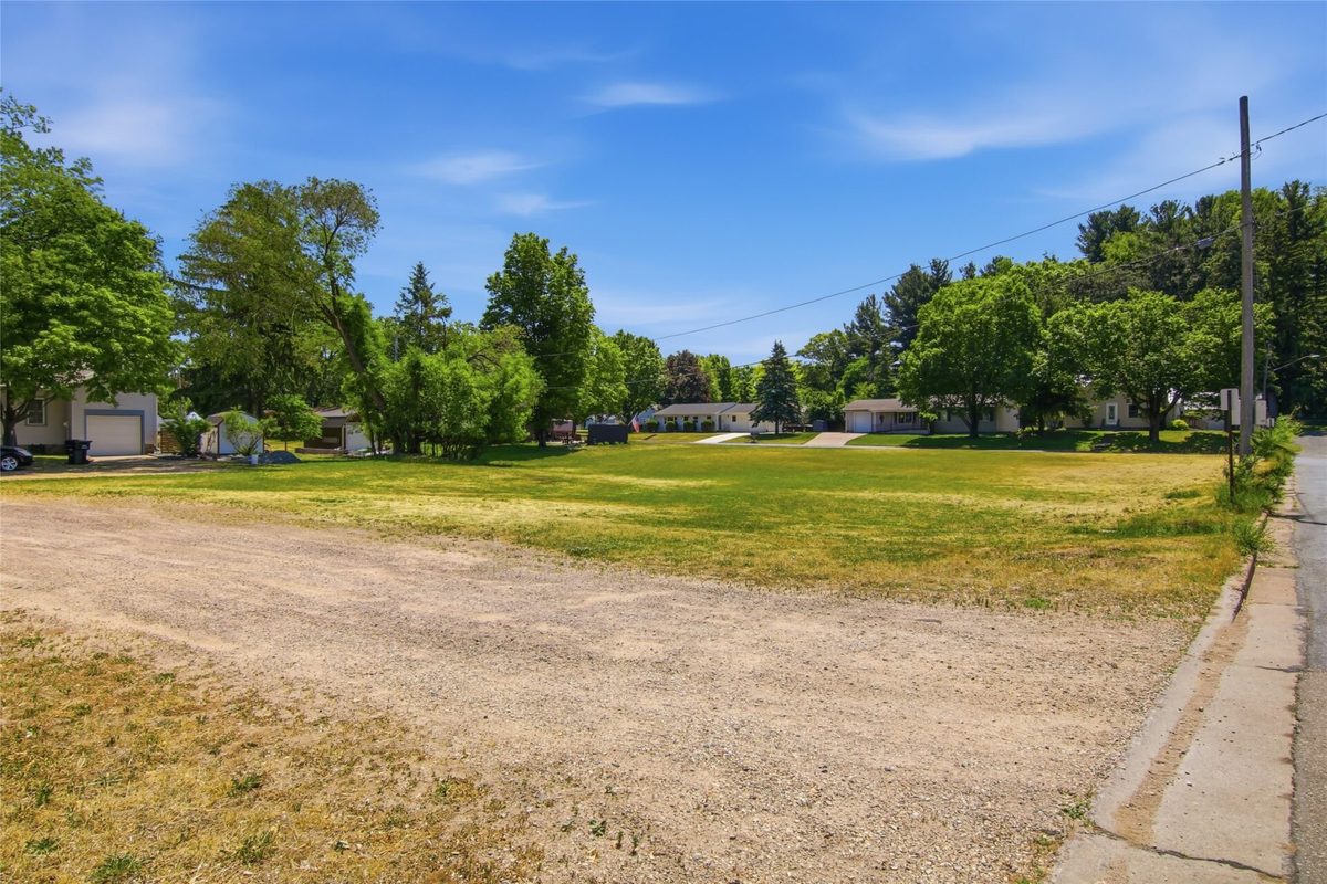 1406 Stout Road, Menomonie, WI
