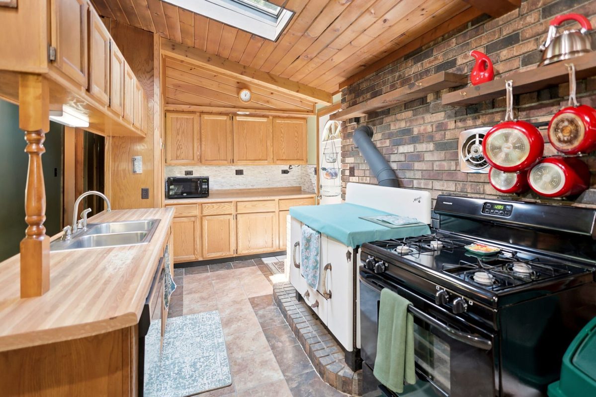 8998 River Road, Danbury WI 54830 - Residential house for sale - MLS #1602869 - image10