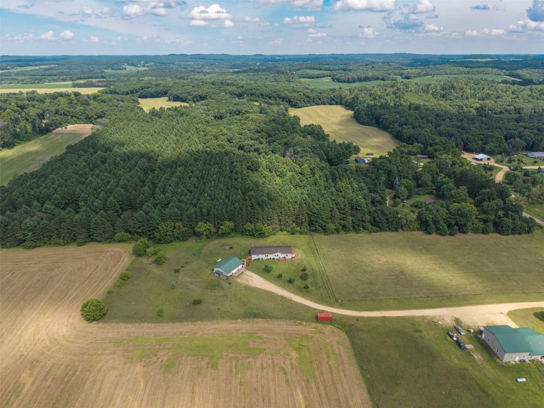 W366 Albany K, Mondovi WI 54755 - Residential house for sale - MLS #1603163 - image43