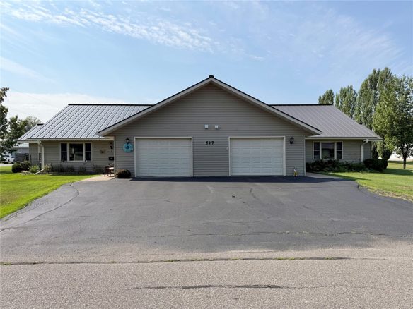 517 3rd Street, Withee WI 54498 - ResidentialIncome house for sale - MLS #1604343 - image1