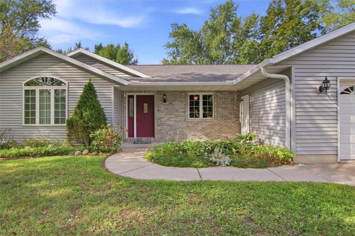 328 Marshall Street, Chippewa Falls WI 54729 - Residential house for sale - MLS #1605173 - image3