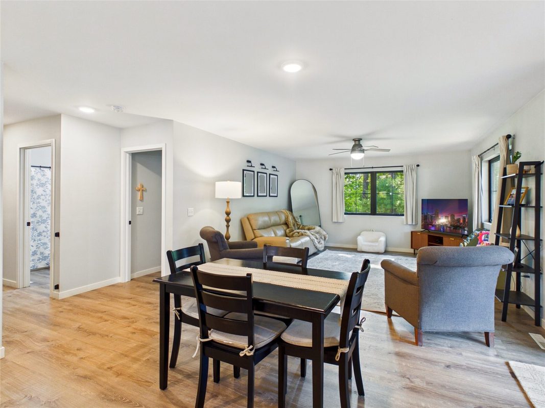 10764 August Lane, Hayward, WI