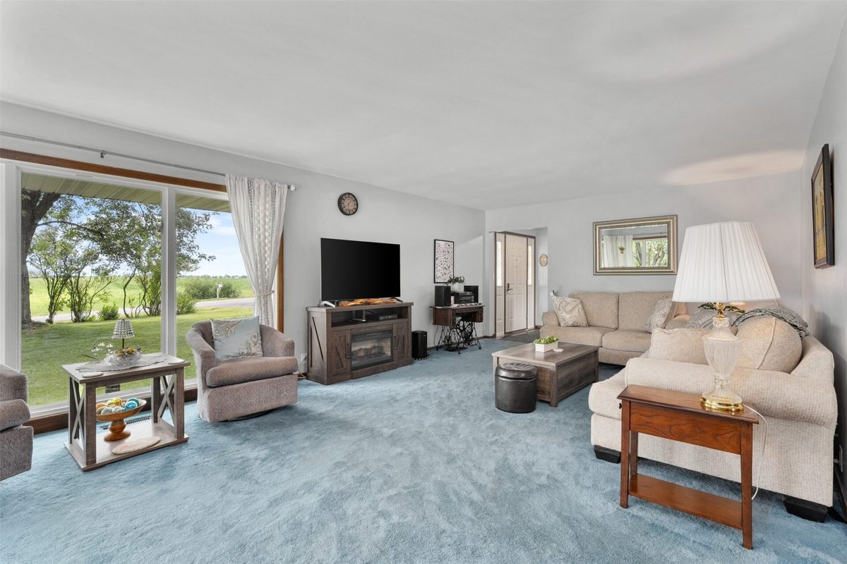 7236 20th Avenue Eau Claire WI 54703 — photo 11