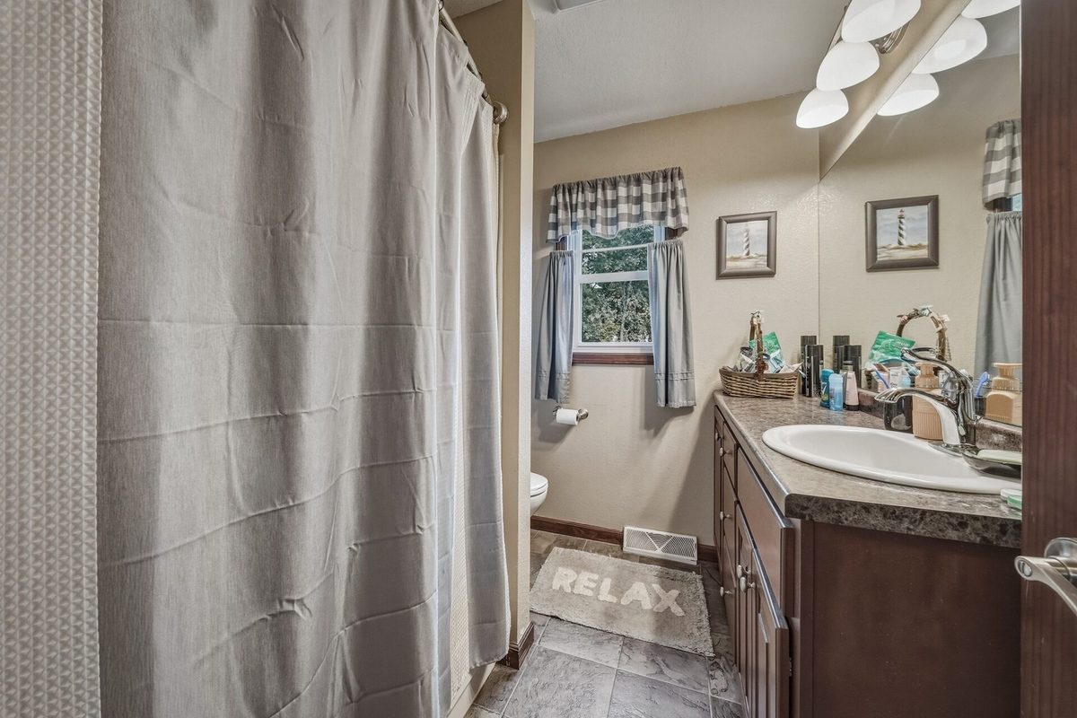 218 Dell Street, New Auburn WI 54757 - Residential house for sale - MLS #1605709 - image11