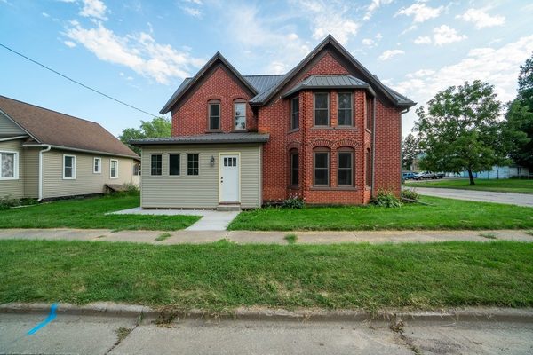 23913 Adams Street Independence WI 54747