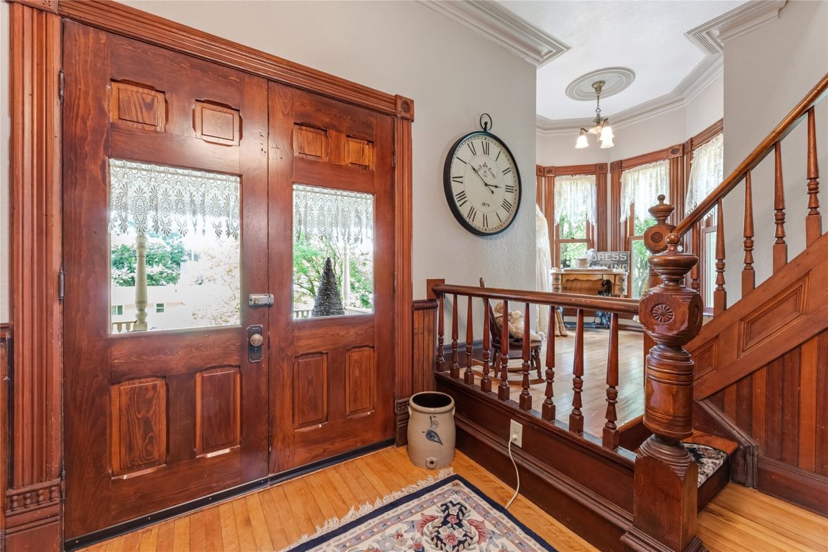 22961 Church Street, Ettrick, WI