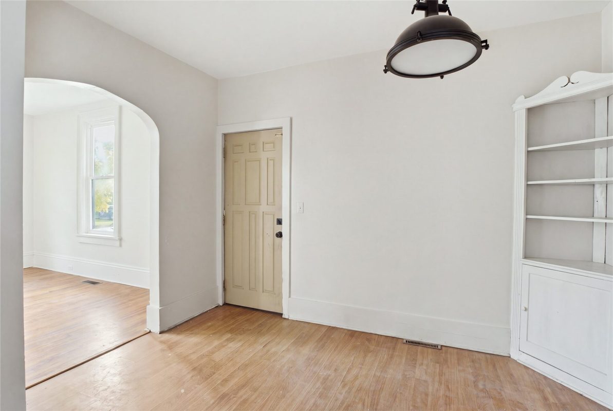 1014 Summit Street, Eau Claire WI 54703 - ResidentialIncome house for sale - MLS #1605706 - image10