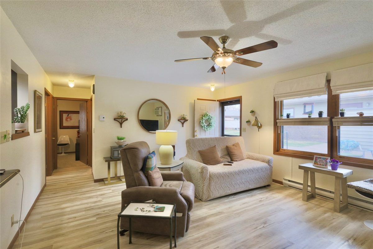 3434 Miller Street Eau Claire WI 54701 — photo 12