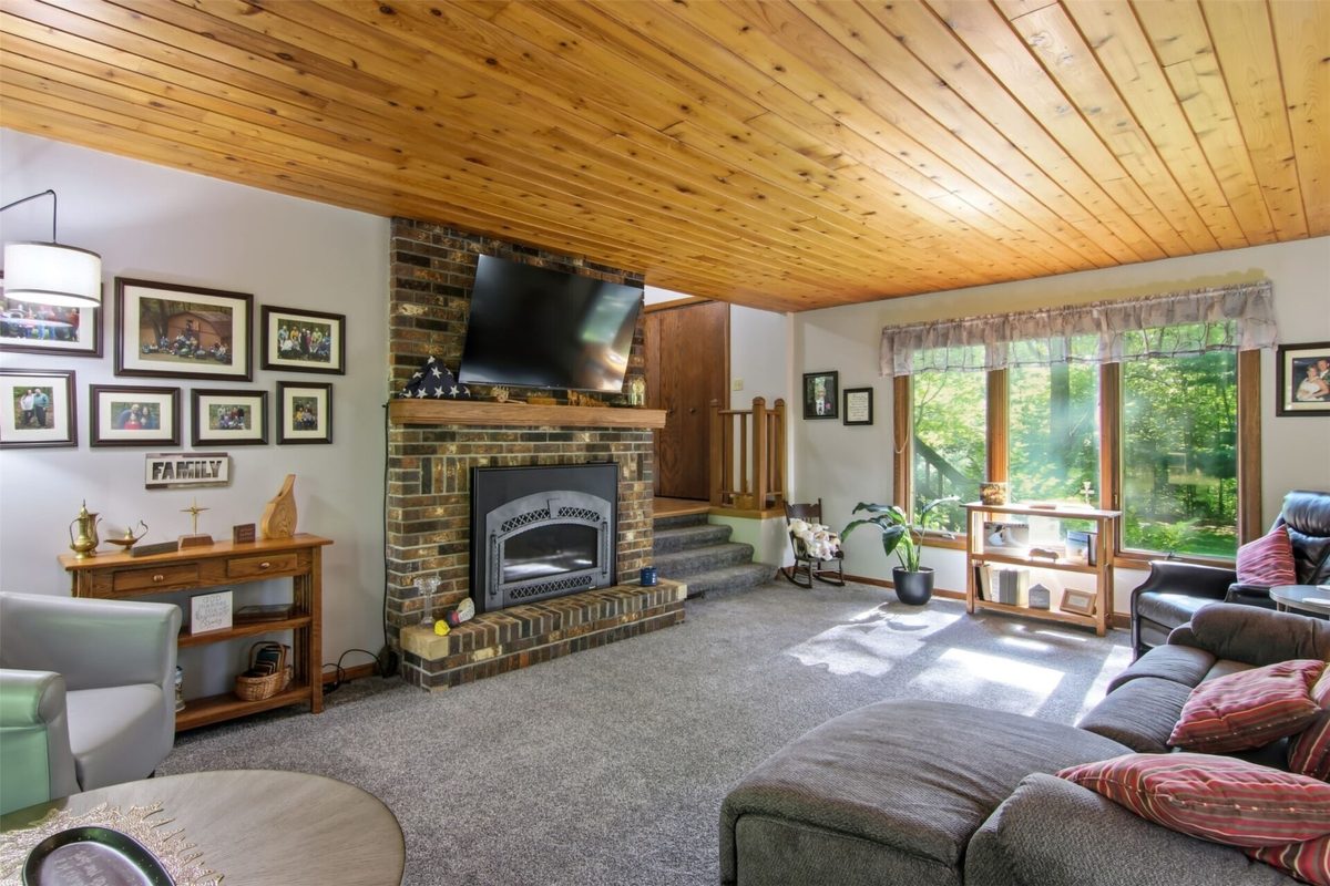 W2610 Rim Rock Road, Eau Claire WI 54701 - Residential house for sale - MLS #1604845 - image23