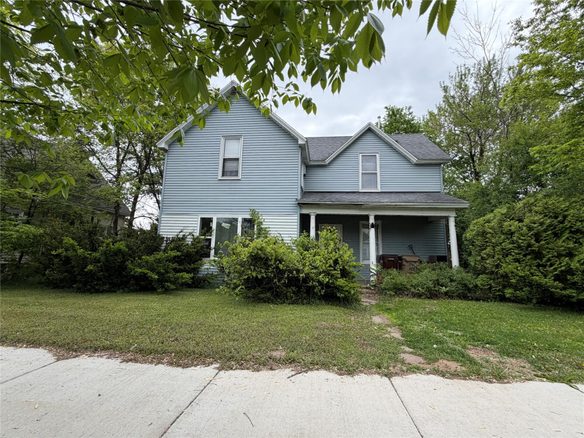 717 Balcom Street, Eau Claire WI 54703 - ResidentialIncome house for sale - MLS #1601735 - image1