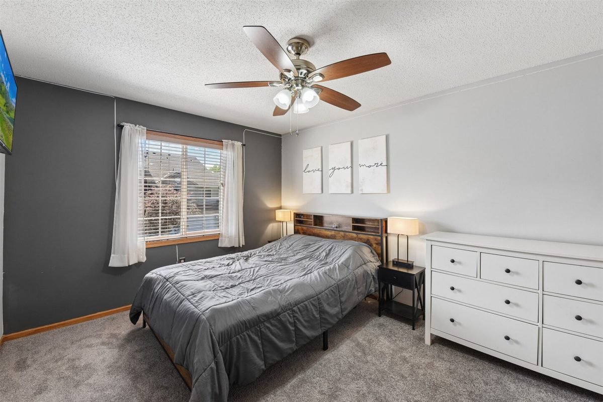 2335 Oakridge Circle, Hudson WI 54016 - Residential house for sale - MLS #1601662 - image11
