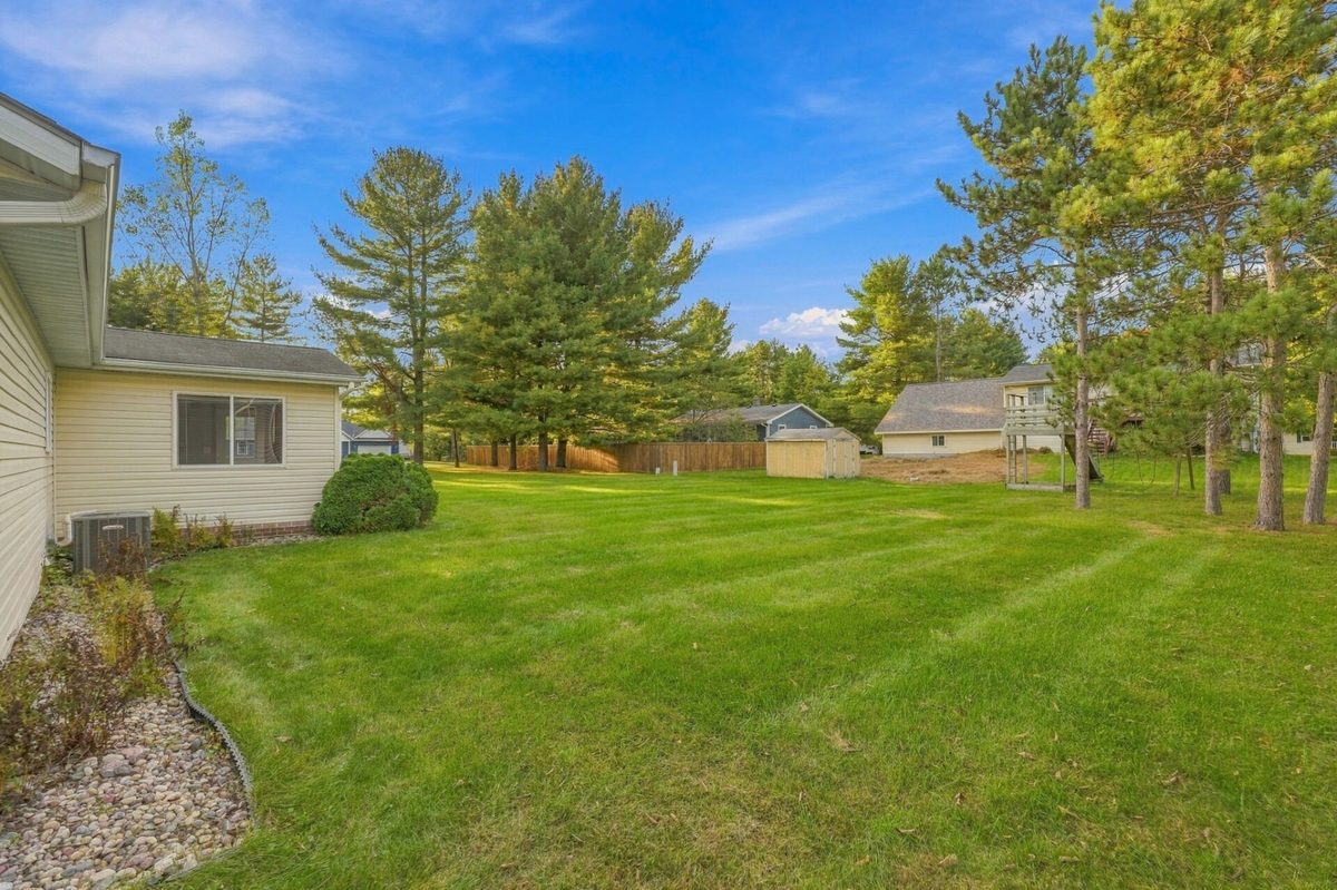 1027 Prairie Circle, Menomonie WI 54751 - Residential house for sale - MLS #1605849 - image5