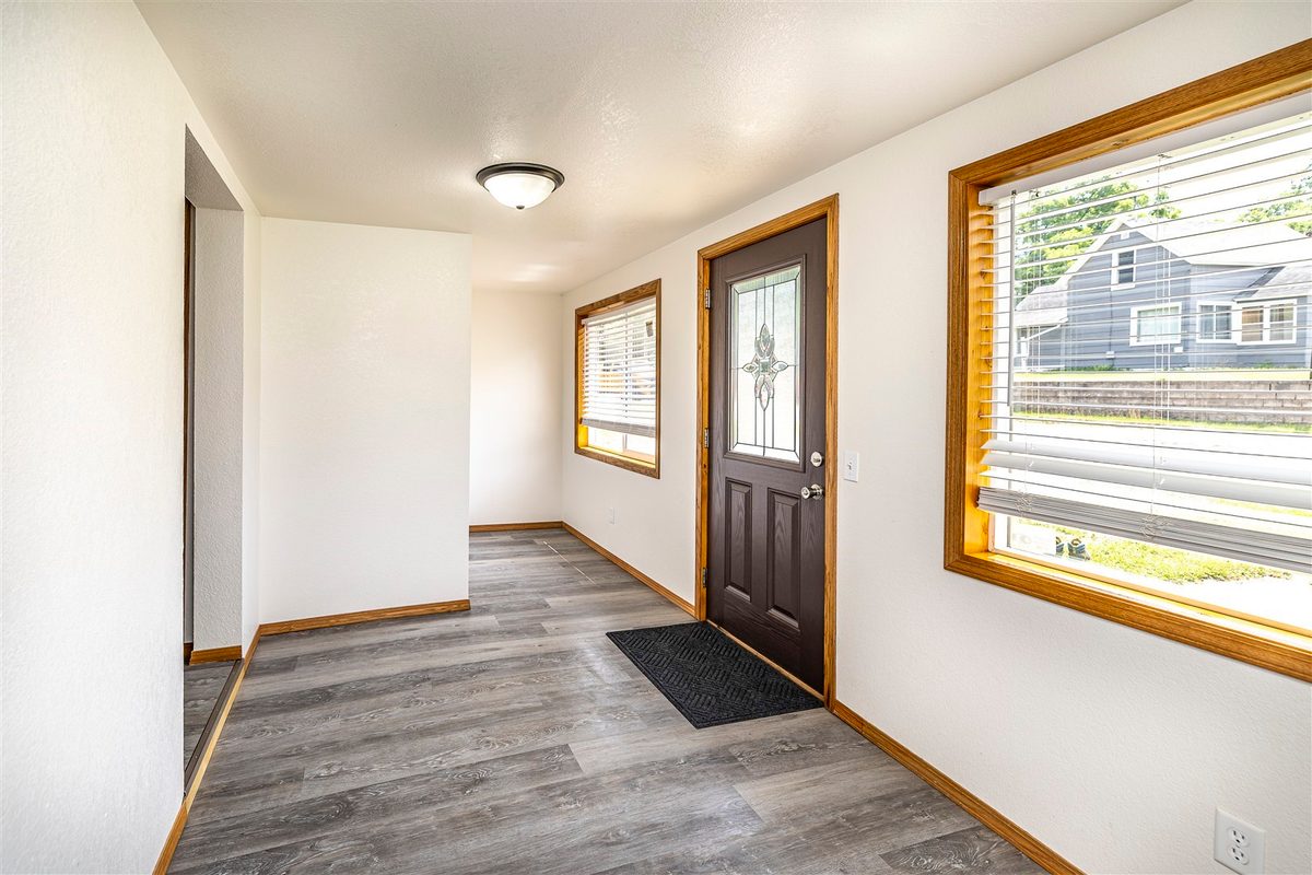 214 Roosevelt Road, Black River Falls WI 54615 - Residential house for sale - MLS #1602875 - image11