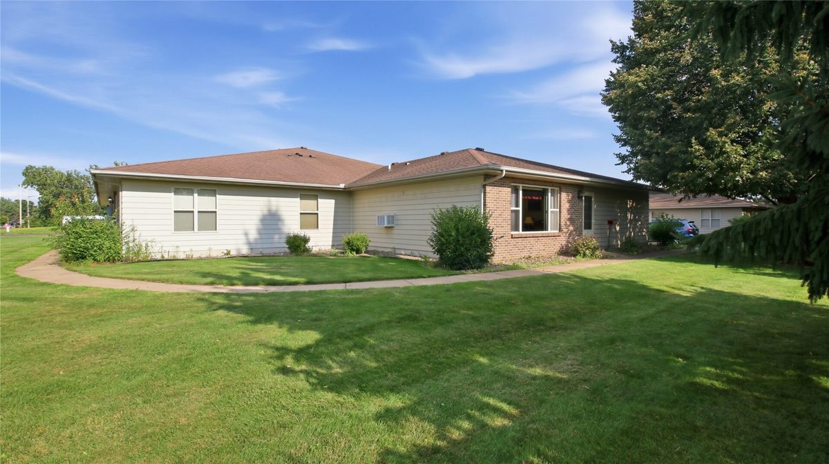 306 Frenette Drive, Chippewa Falls WI 54729 - Residential house for sale - MLS #1603253 - image2