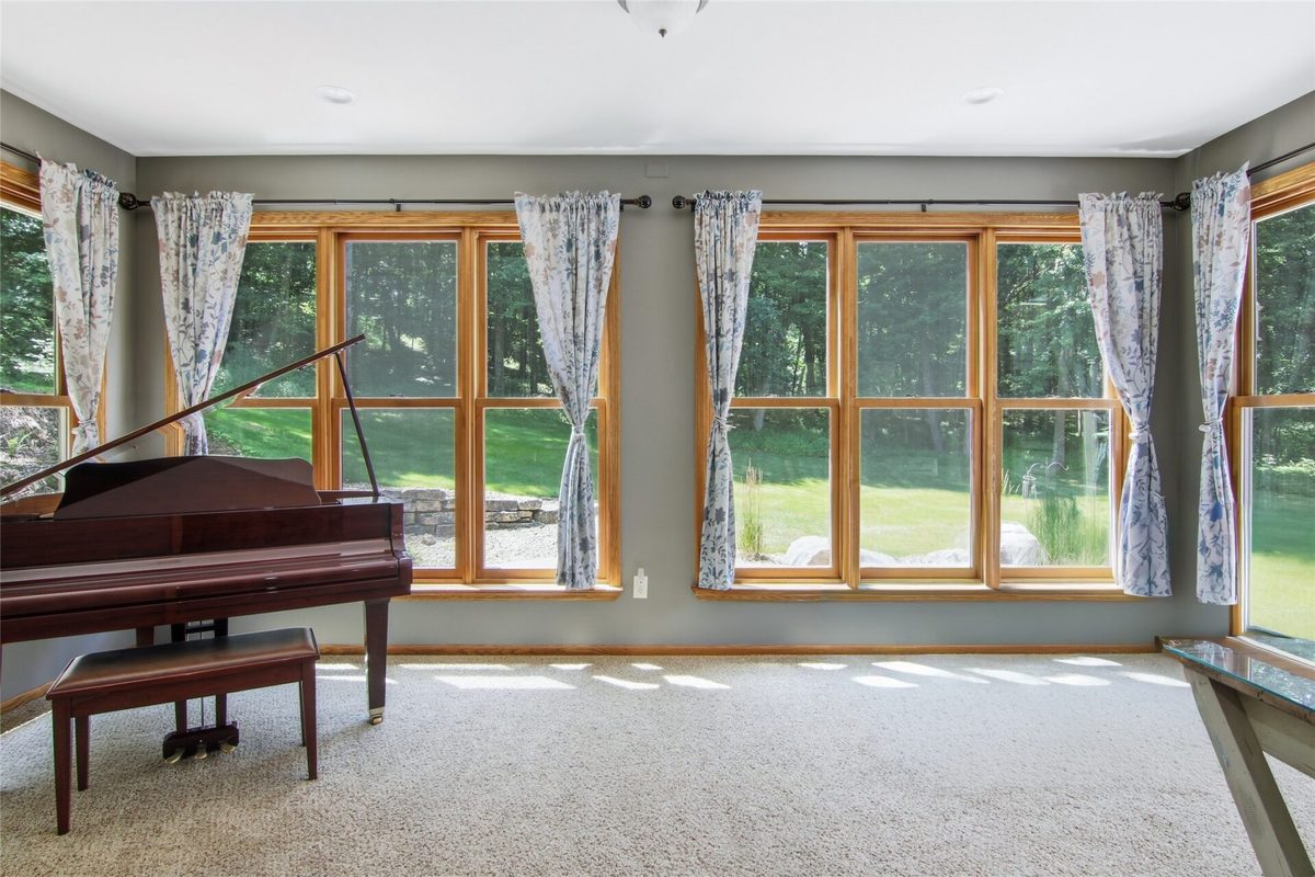 W245 Woodridge Drive, Eau Claire WI 54701 - Residential house for sale - MLS #1602701 - image17