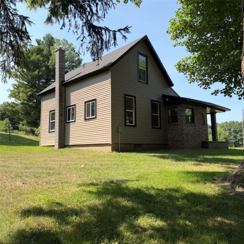 664 17 1/2 Street, Hillsdale WI 54733 - Residential house for sale - MLS #1600438 - image3
