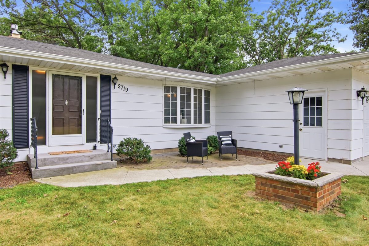 2719 Deblene Lane, Eau Claire WI 54703 - Residential house for sale - MLS #1604386 - image2
