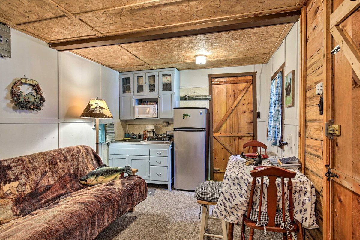 11020 Allan Road 9, Hayward, WI — photo 5