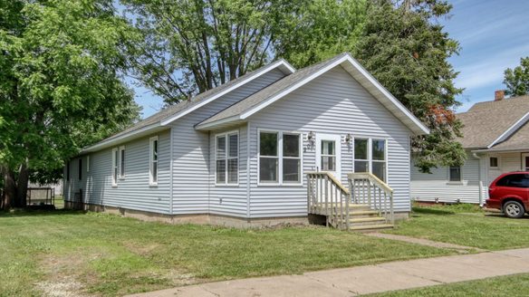 208 7th Street, Cornell WI 54732 - Residential house for sale - MLS #1602302 - image1