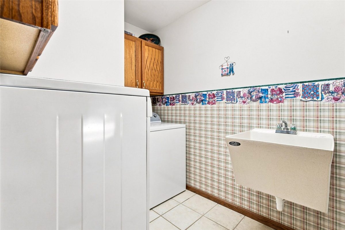 1119 Thompson Drive, Altoona WI 54720 - Residential house for sale - MLS #1604109 - image13