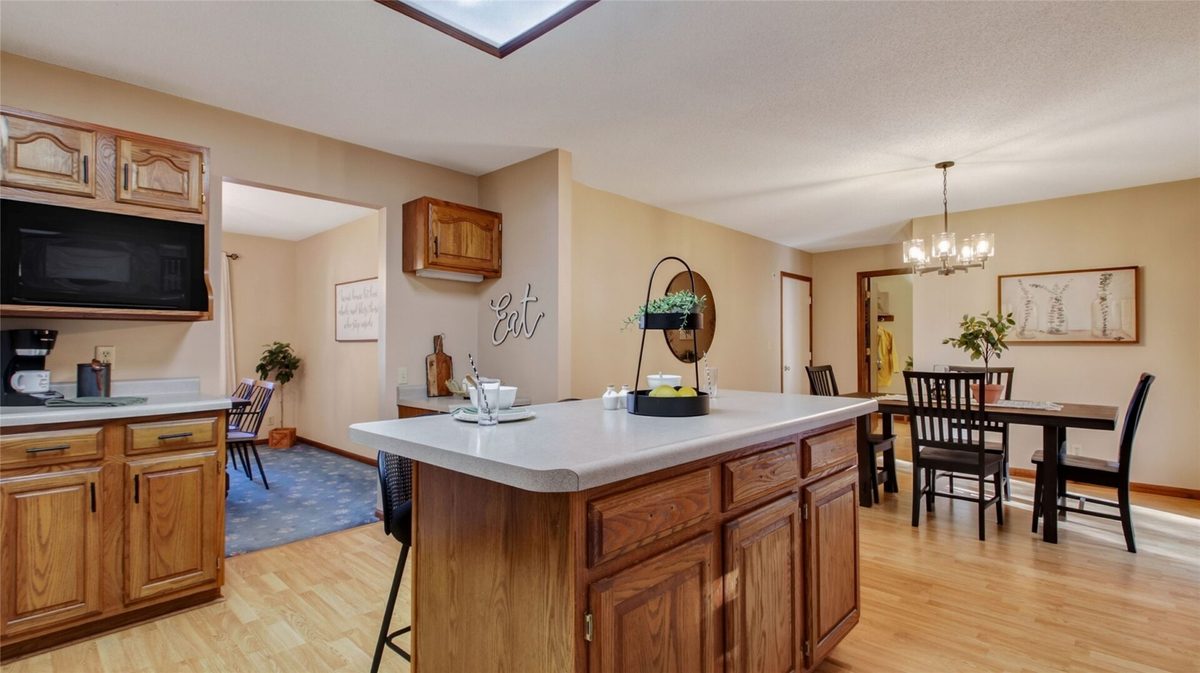 3657 Oak Hill Place, Eau Claire WI 54703 - Residential house for sale - MLS #1605990 - image12