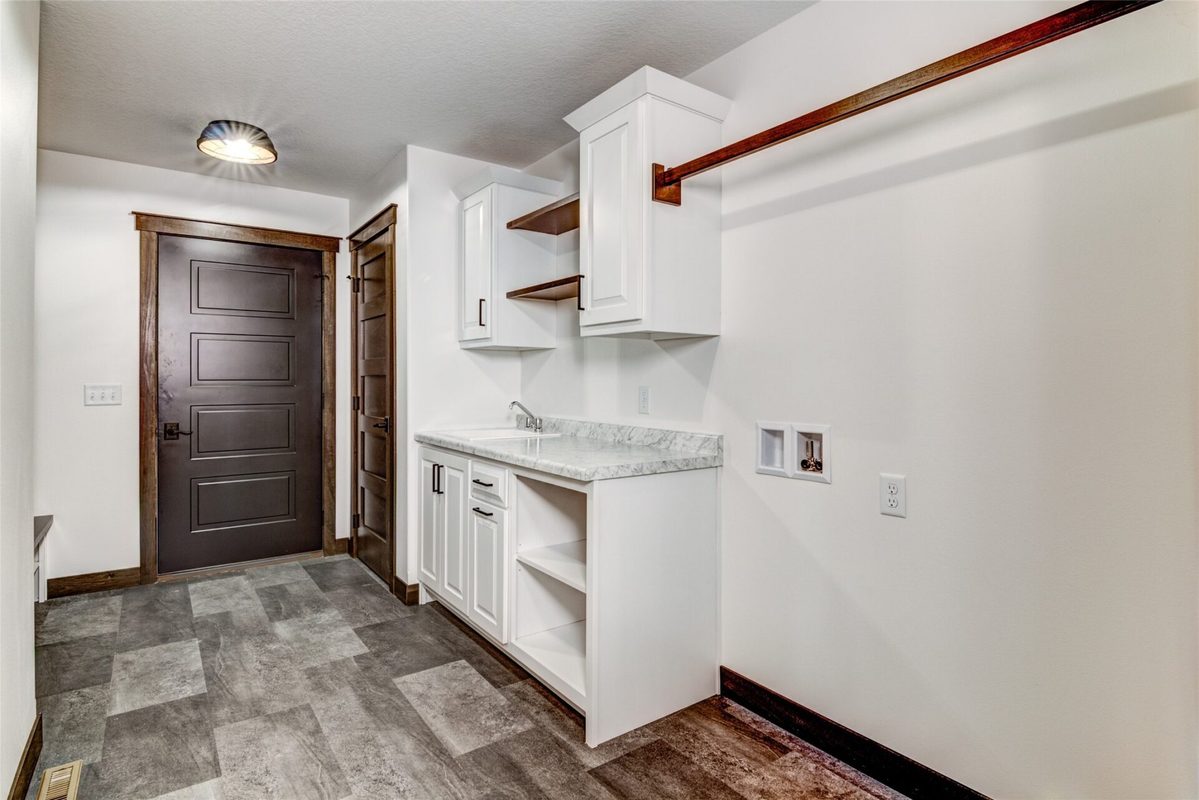 1826 Tucker Trail, Eau Claire WI 54703 - Residential house for sale - MLS #1605639 - image16