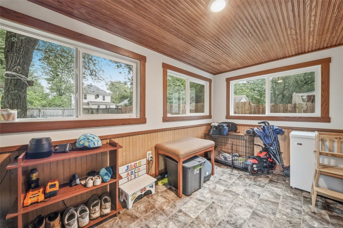 1548 Bellevue Avenue, Eau Claire WI 54703 - Residential house for sale - MLS #1605073 - image21