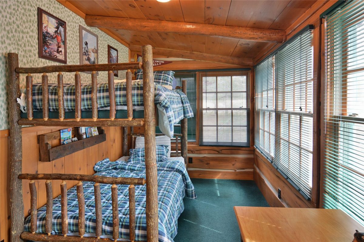 12358 W Moreland Road, Hayward, WI