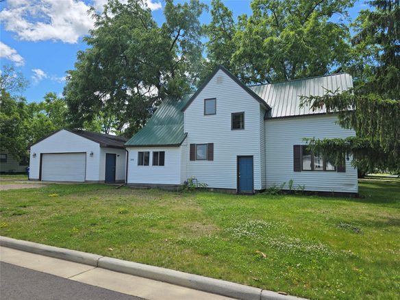 202 Gates Street, Rice Lake WI 54868 - Residential house for sale - MLS #1602361 - image1