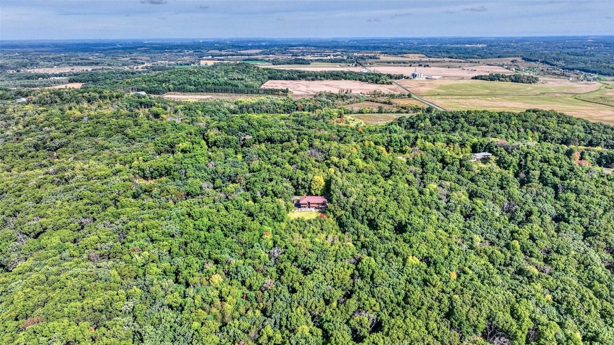 E445 Woodridge Drive, Eau Claire WI 54701 - Residential house for sale - MLS #1605347 - image43