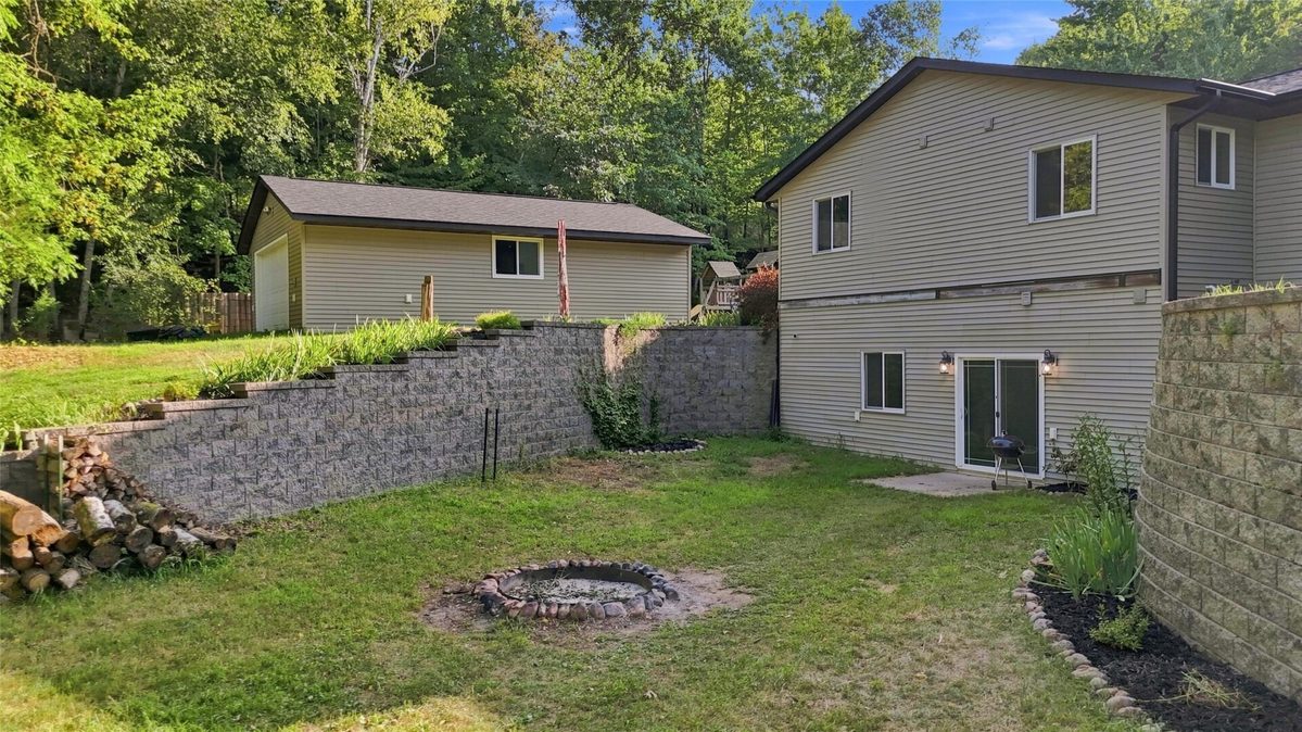 7375 Lowes Creek Road, Eau Claire WI 54701 - Residential house for sale - MLS #1604465 - image2