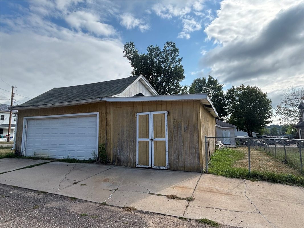 1603 Priddy Street, Bloomer WI 54724 - Residential house for sale - MLS #1604025 - image25