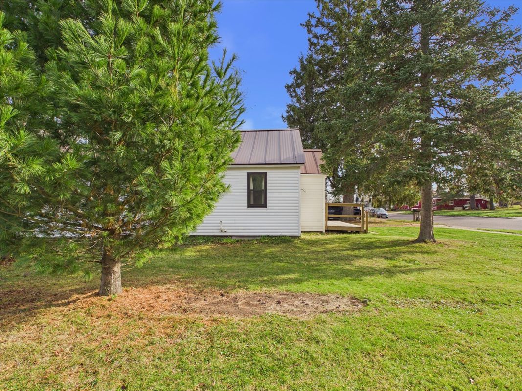 221 2nd Avenue, Shell Lake WI 54871 - Residential house for sale - MLS #1606348 - image36