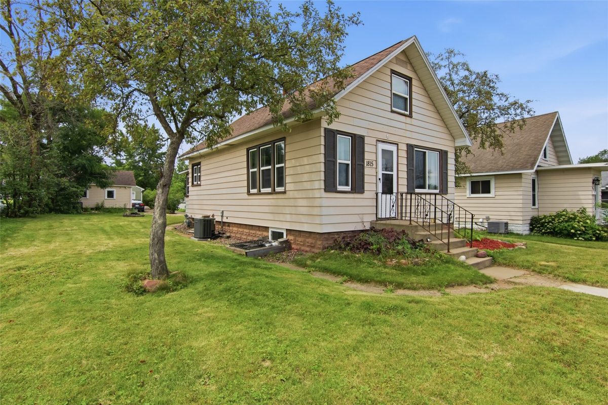 1815 Omaha Street, Eau Claire WI 54703 - Residential house for sale - MLS #1603596 - image3