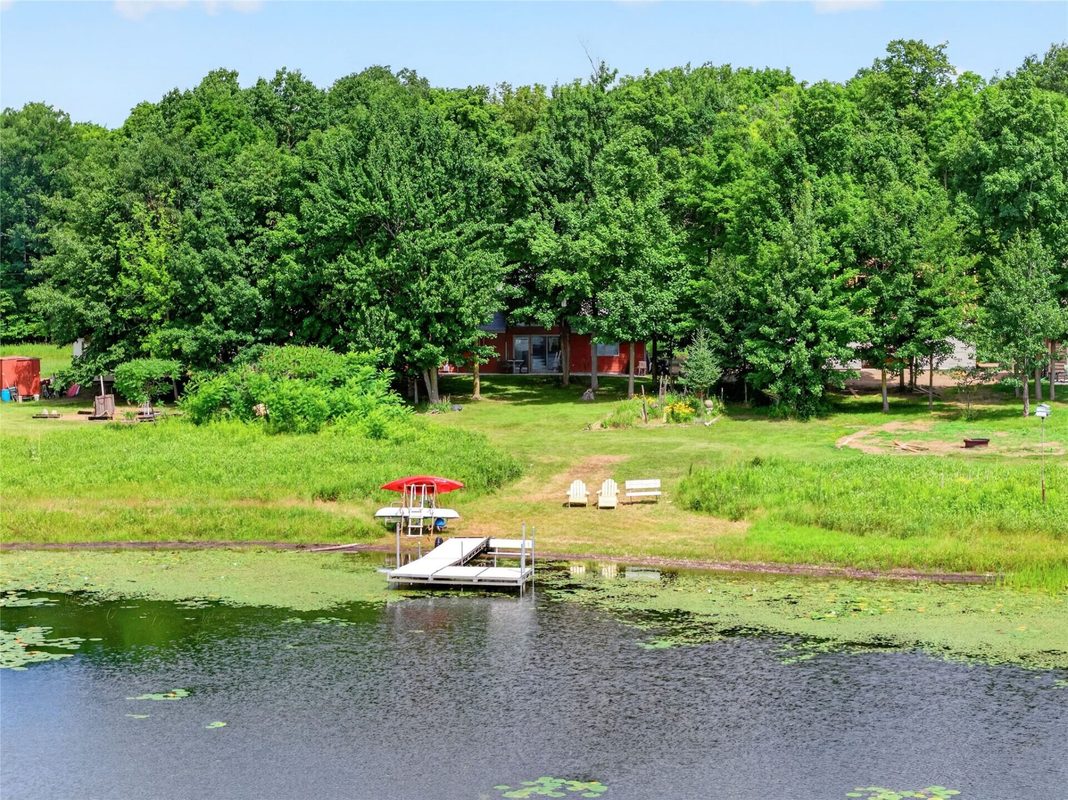 318 Wennenberg Shore Drive, Shell Lake WI 54871 - Residential house for sale - MLS #1603523 - image4